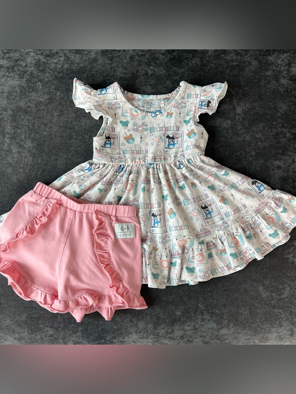 Caroline Kate Girls Bluey’s Picture Perfect Day Tunic Set Size 4